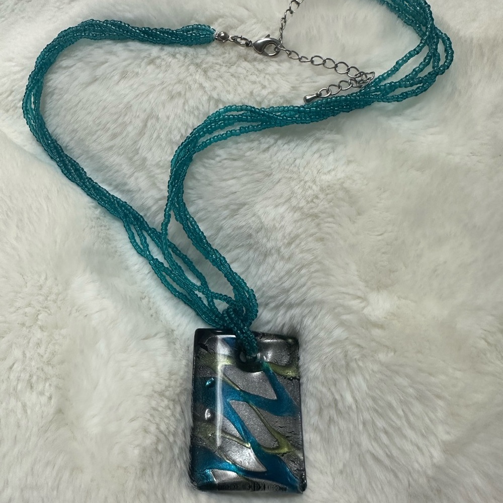Stone Blue and Sliver Necklace 18” chain